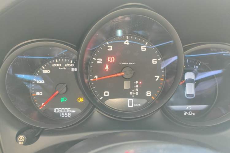 Used Porsche Macan 2018 Macan 2.0T Instrument Cluster