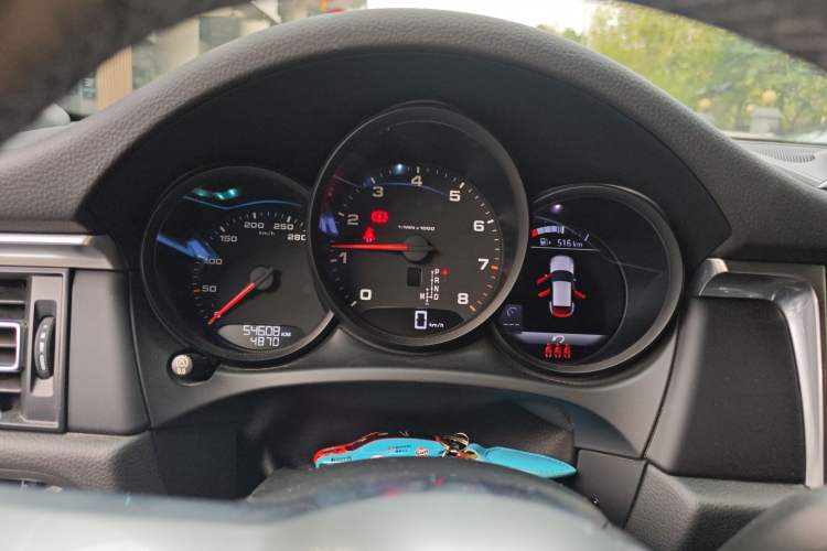 Used Porsche Macan 2018 Macan 2.0T Instrument Cluster