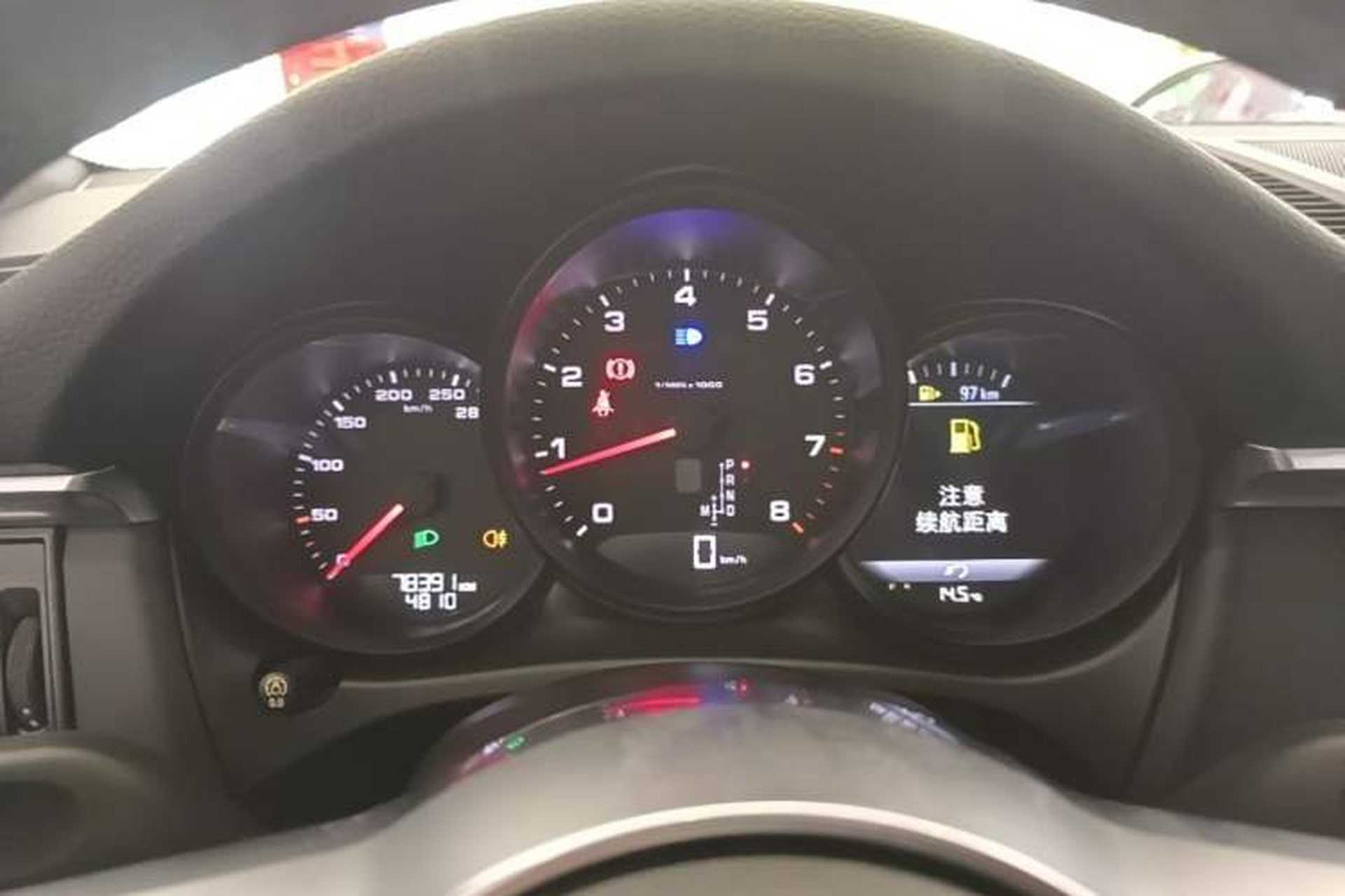 Used Porsche Macan 2018 Macan 2.0T Instrument Cluster
