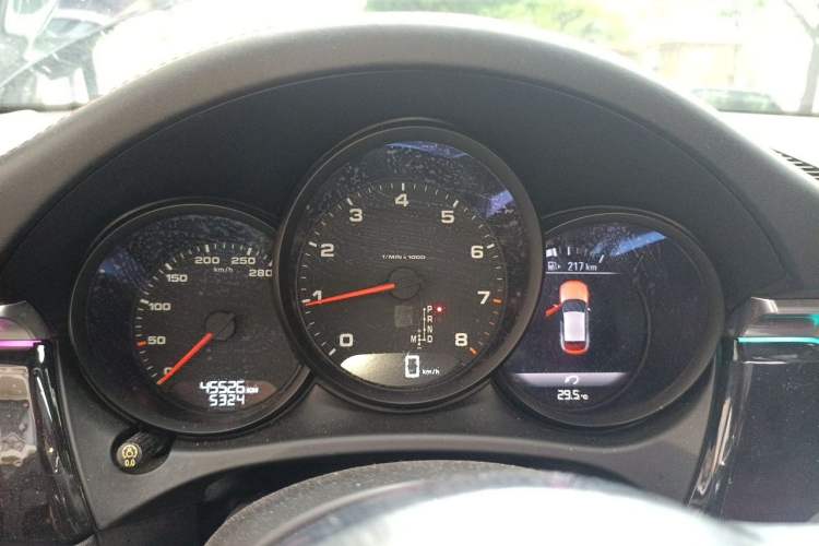 Used Porsche Macan 2018 Macan 2.0T Instrument Cluster