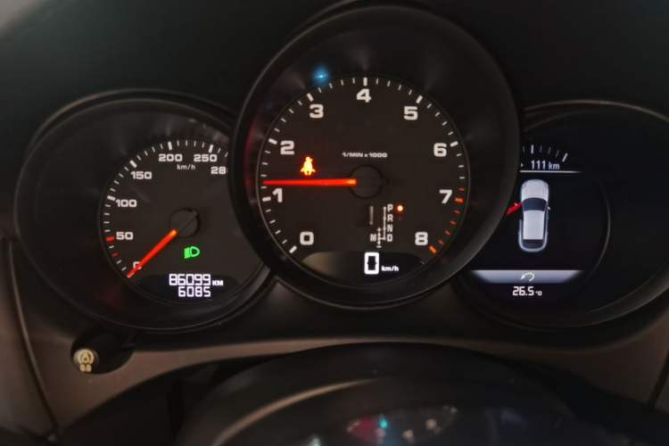 Used Porsche Macan 2018 Macan 2.0T Instrument Cluster