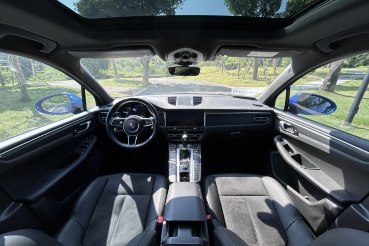Used Porsche Macan 2018 Macan 2.0T Interior 2