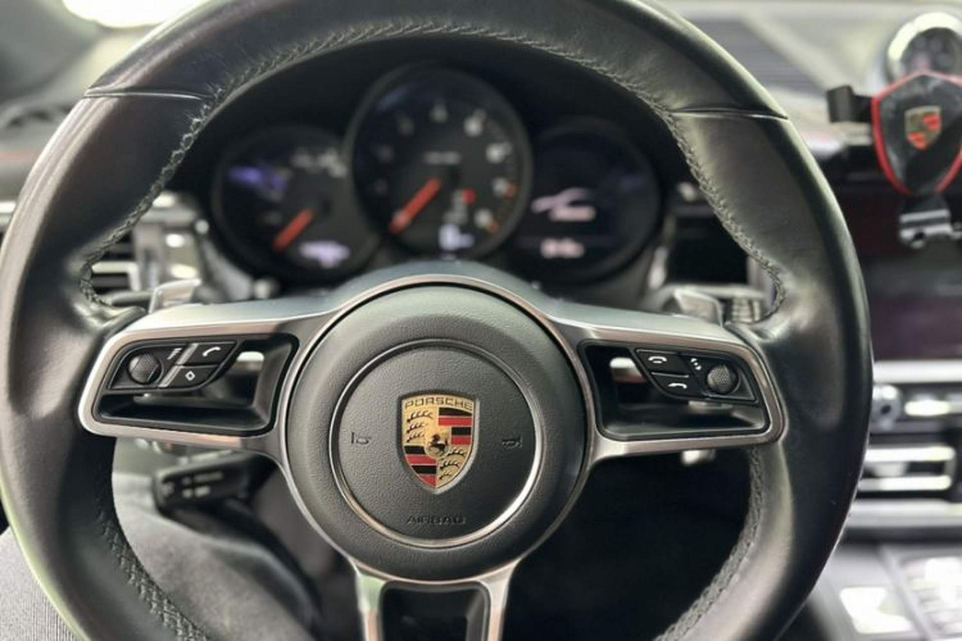 Used Porsche Macan 2018 Macan 2.0T Interior 2