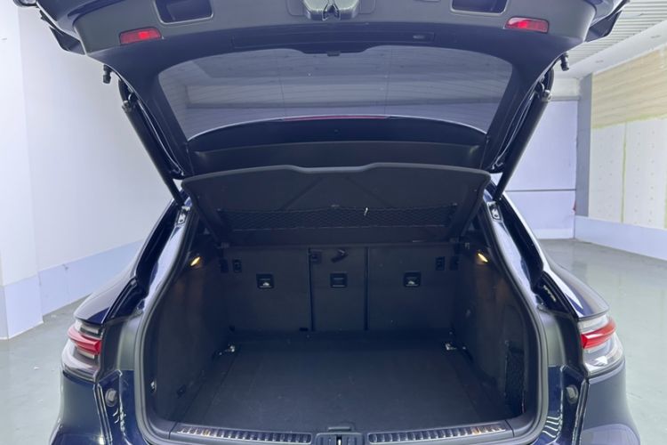 Used Porsche Macan 2018 Macan 2.0T Interior 6
