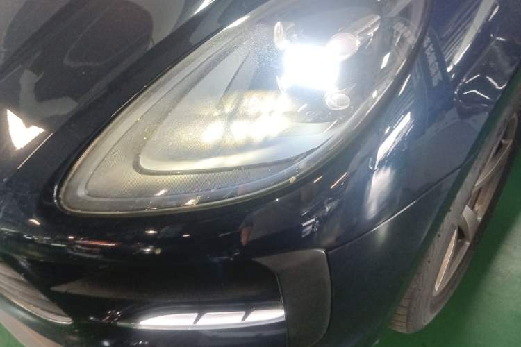 Used Porsche Macan 2018 Macan 2.0T Left Front Headlight