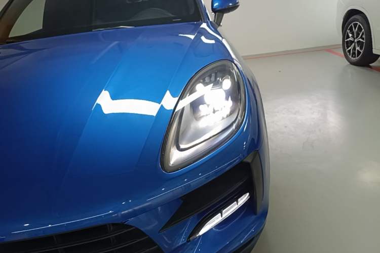 Used Porsche Macan 2018 Macan 2.0T Left Front Headlight