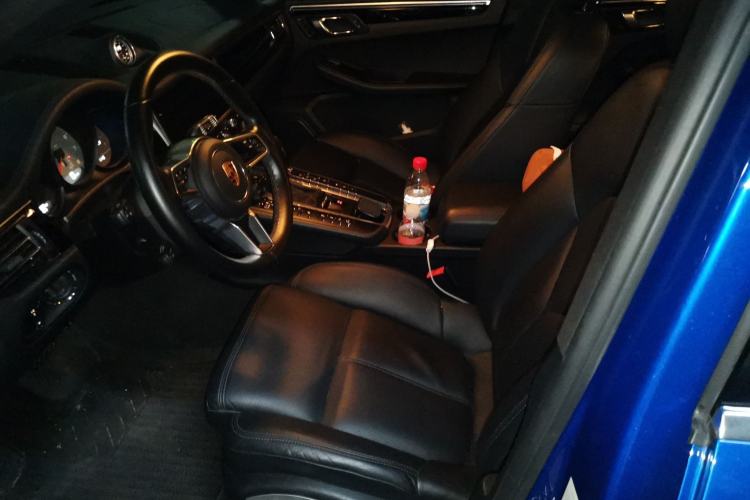 Used Porsche Macan 2018 Macan S 3.0T Left Front Seat