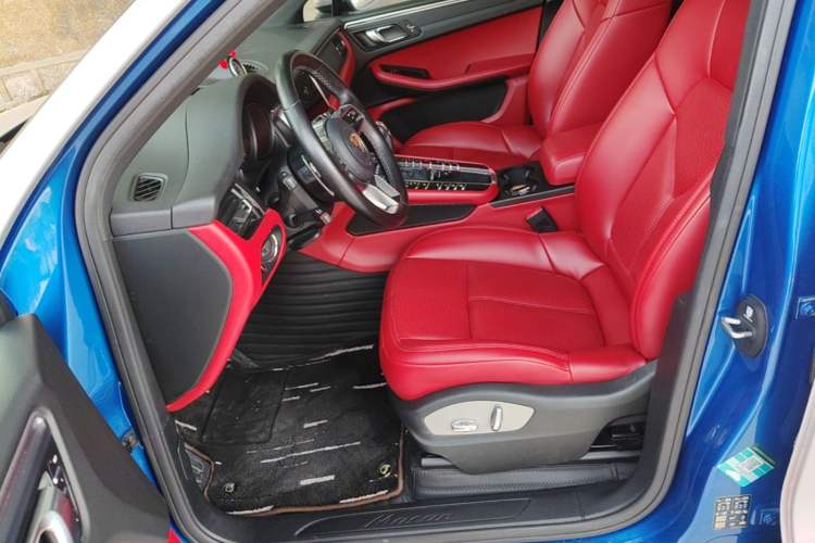Used Porsche Macan 2018 Macan 2.0T Left Front Seat