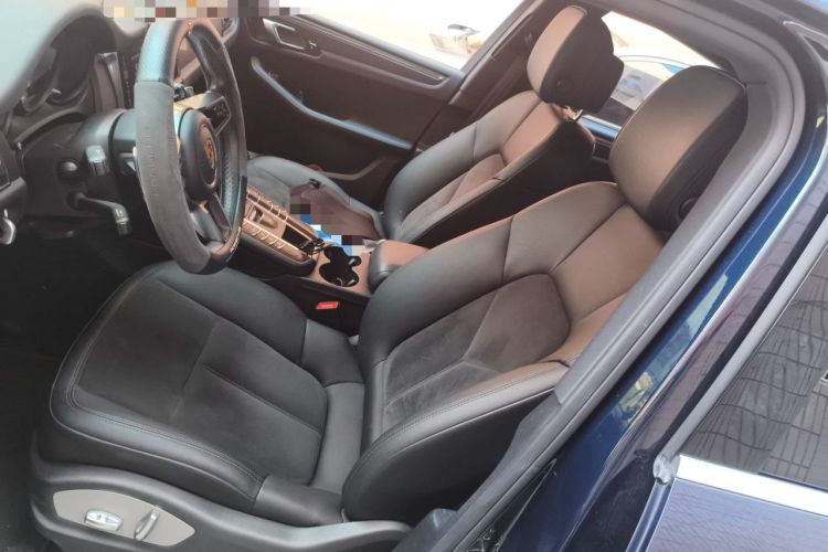Used Porsche Macan 2018 Macan 2.0T Left Front Seat