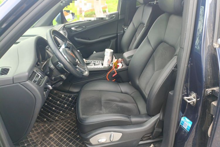 Used Porsche Macan 2018 Macan 2.0T Left Front Seat