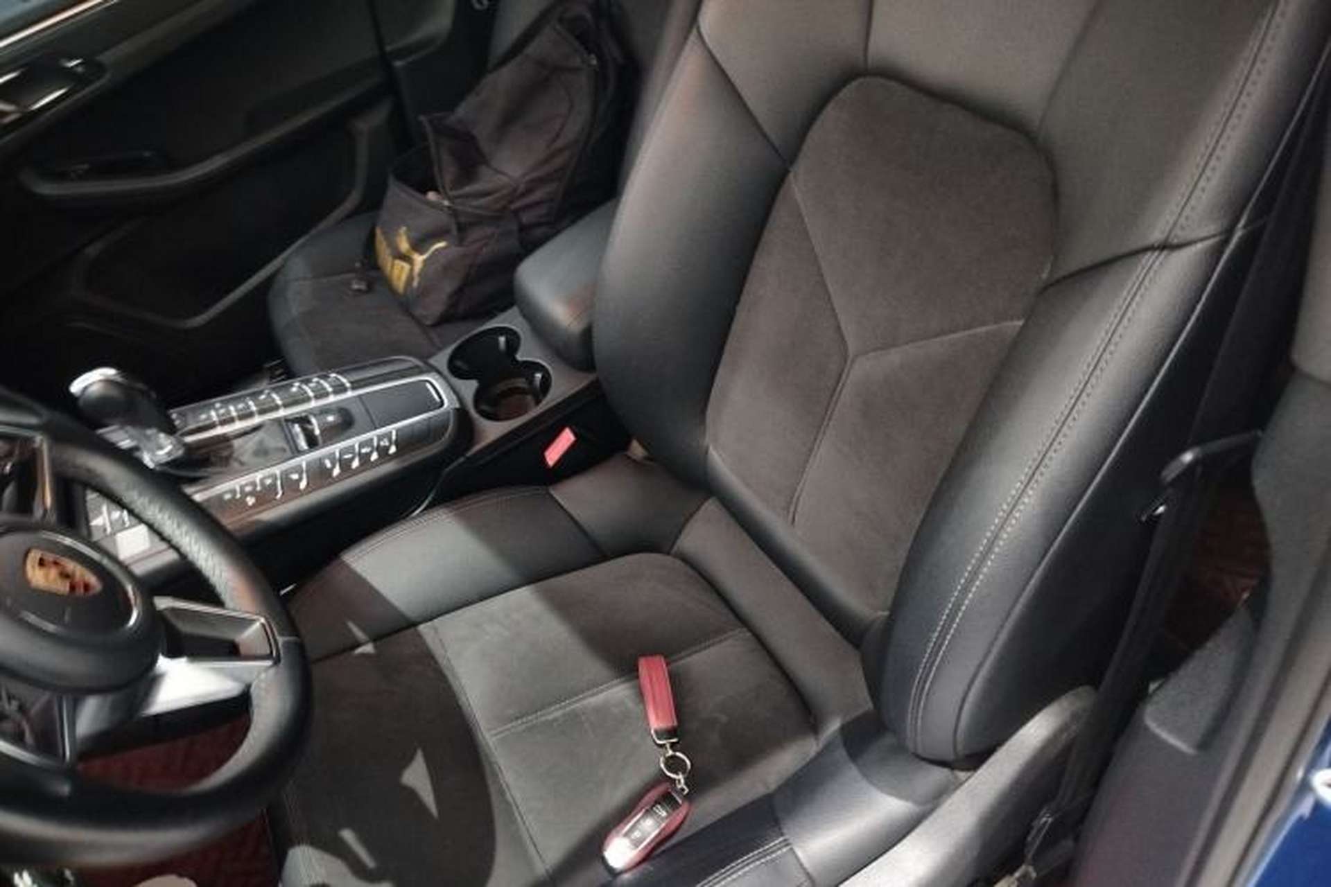 Used Porsche Macan 2018 Macan 2.0T Left Front Seat
