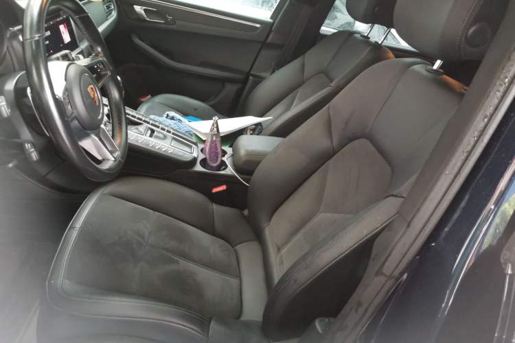 Used Porsche Macan 2018 Macan 2.0T Left Front Seat