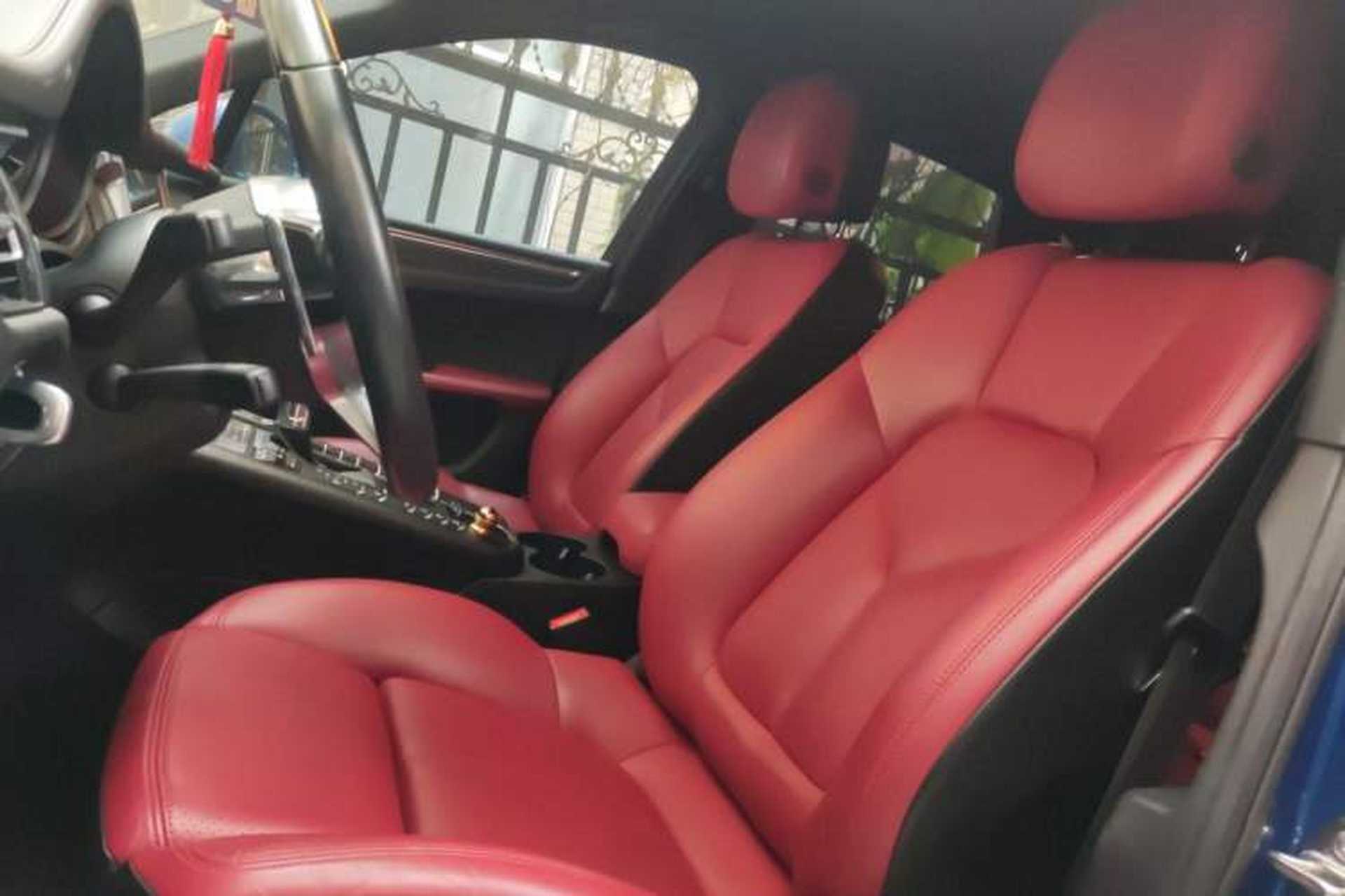 Used Porsche Macan 2018 Macan 2.0T Left Front Seat