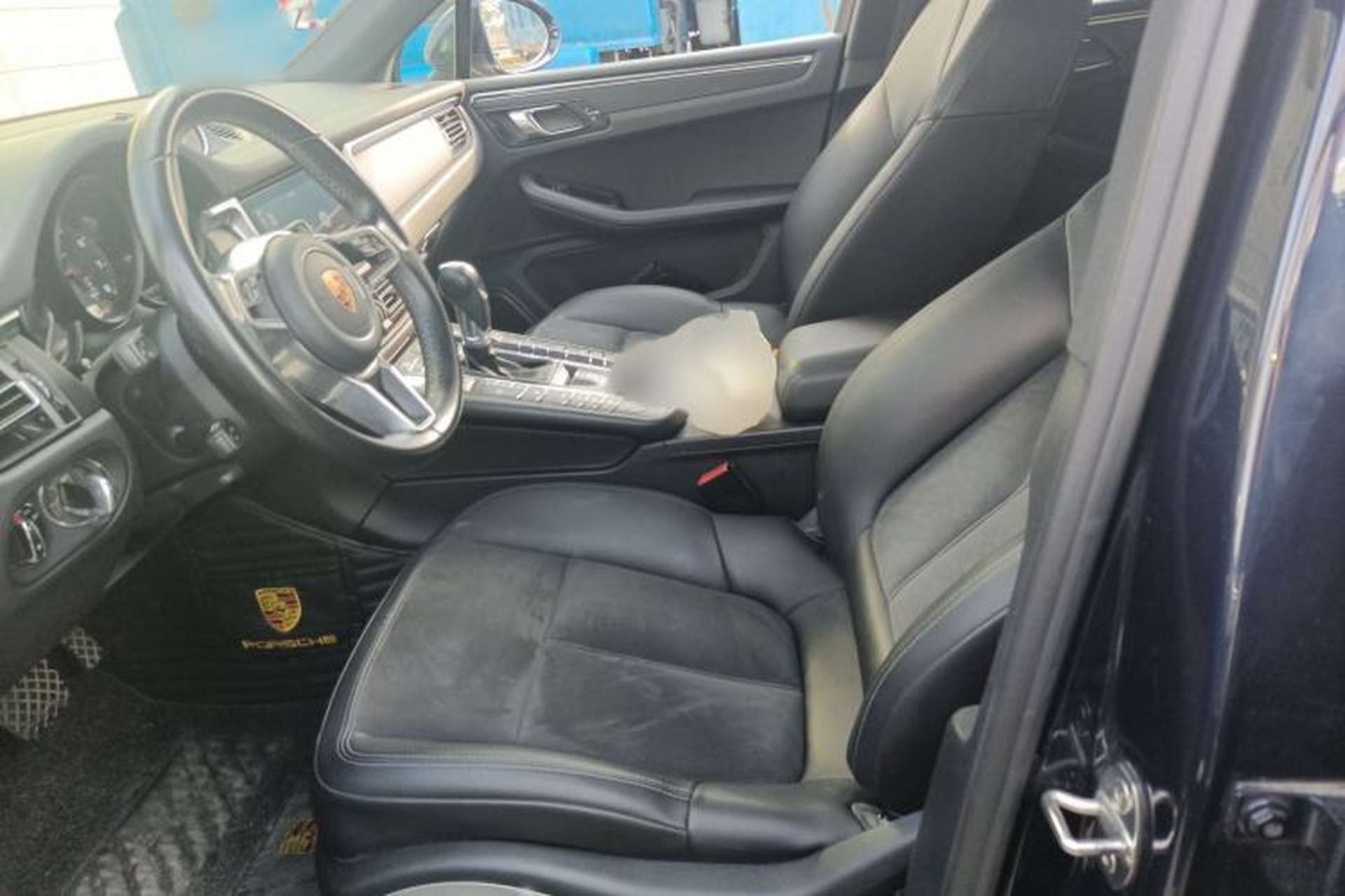 Used Porsche Macan 2018 Macan 2.0T Left Front Seat