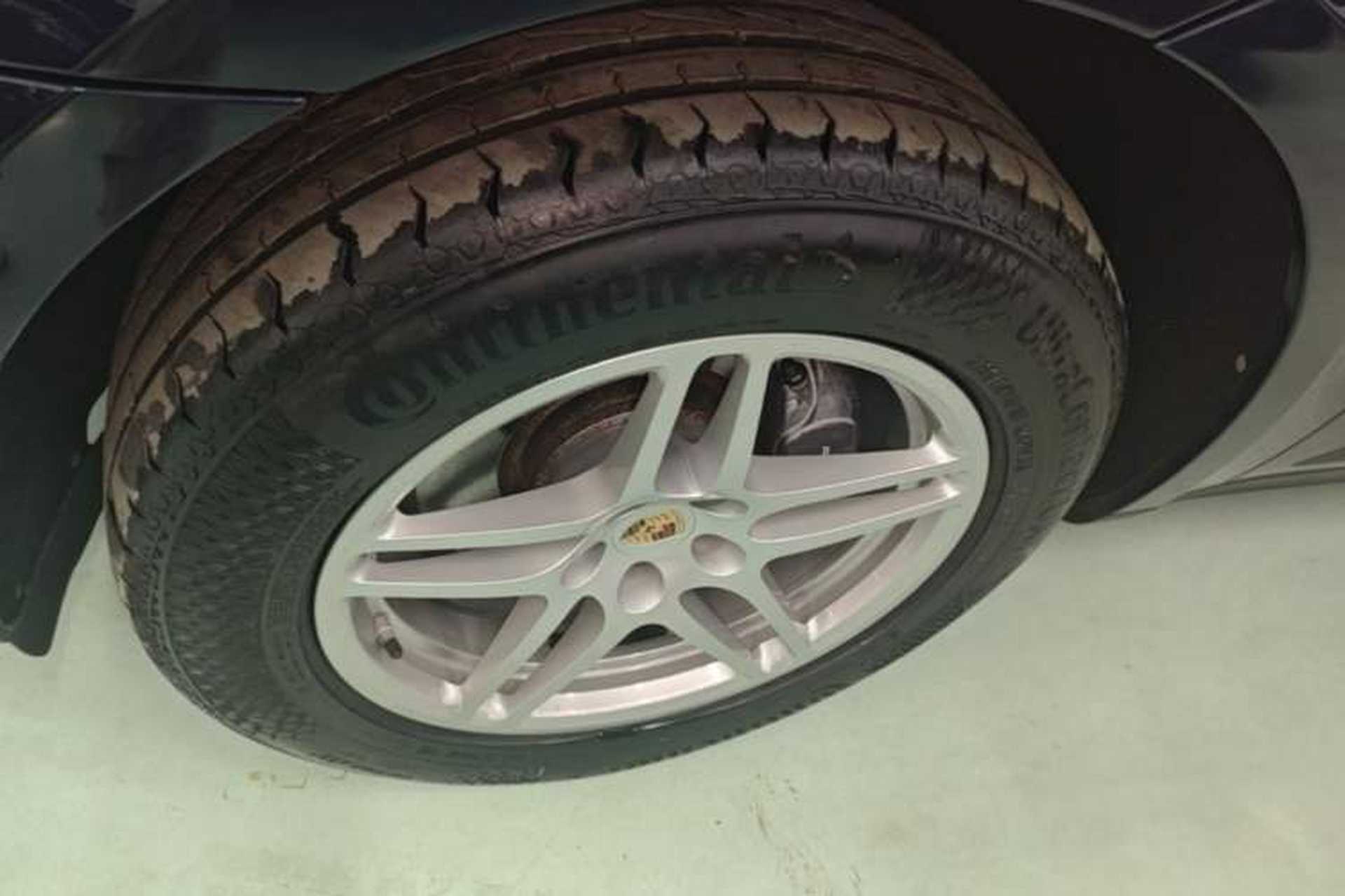 Used Porsche Macan 2018 Macan 2.0T Left Front Wheel Hub