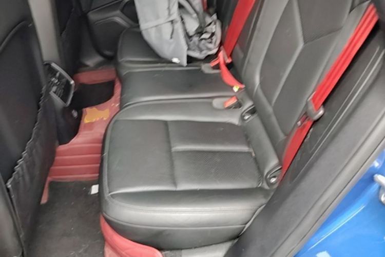 Used Porsche Macan 2018 Macan 2.0T Left Rear Seat