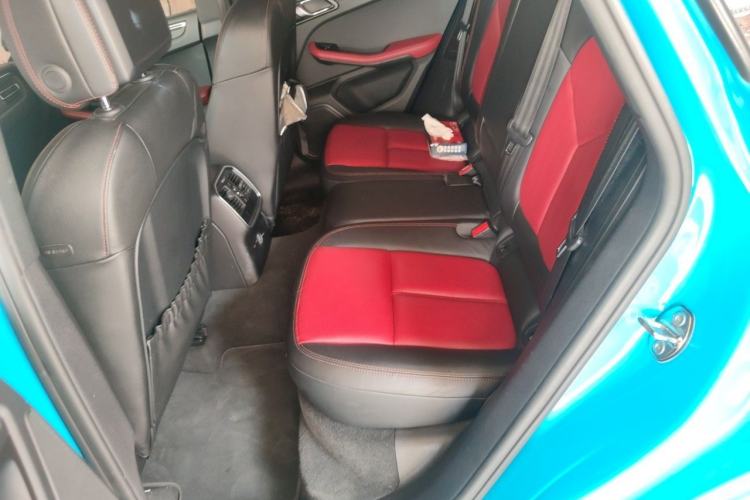 Used Porsche Macan 2018 Macan 2.0T Left Rear Seat