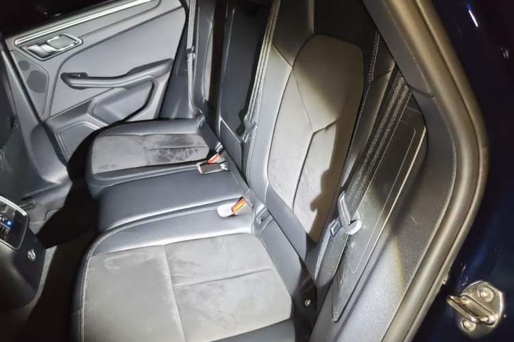 Used Porsche Macan 2018 Macan 2.0T Left Rear Seat