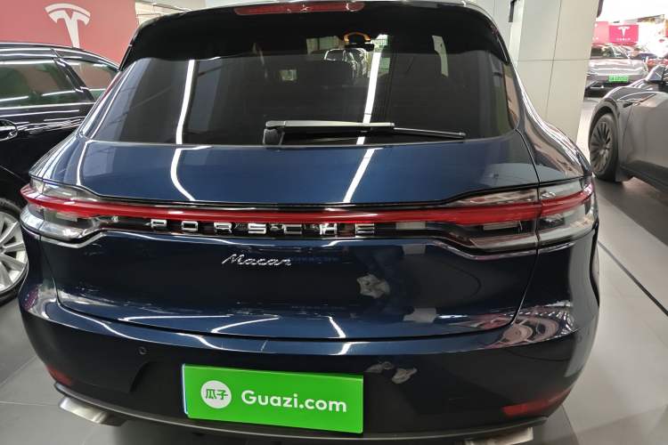 Used Porsche Macan 2018 Macan 2.0T Rear