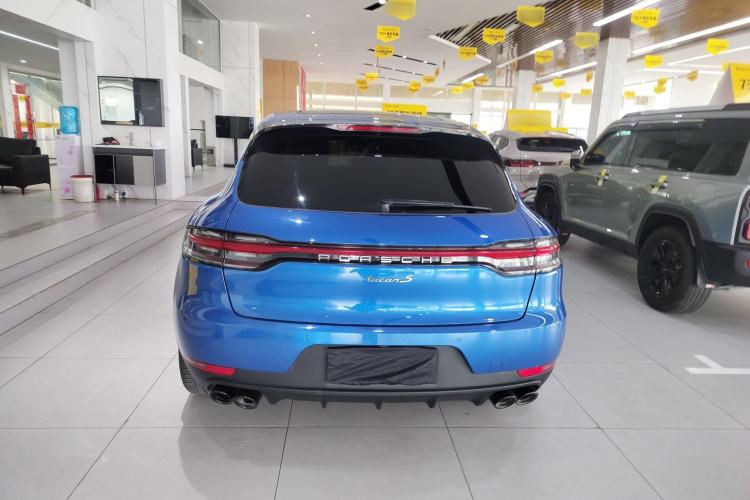 Used Porsche Macan 2018 Macan 2.0T Rear