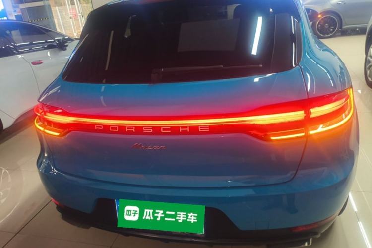 Used Porsche Macan 2018 Macan 2.0T Rear