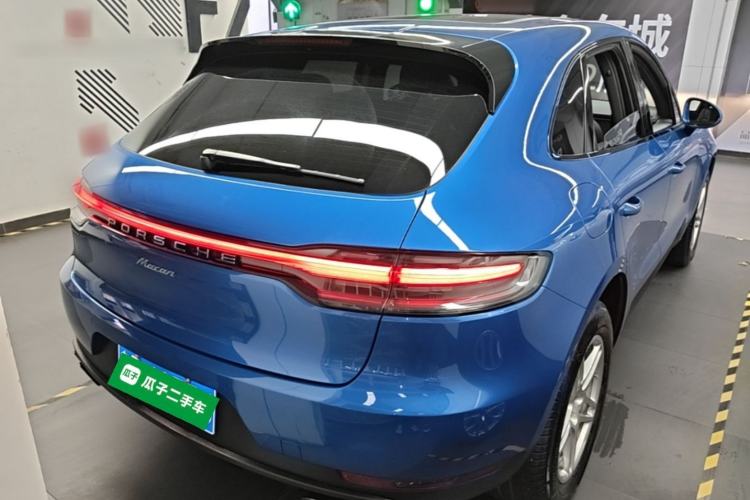 Used Porsche Macan 2018 Macan 2.0T Rear