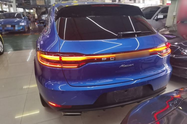 Used Porsche Macan 2018 Macan 2.0T Rear