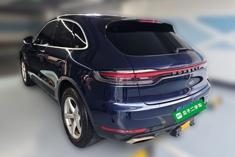 Used Porsche Macan 2018 Macan 2.0T Rear Left 45 Deg