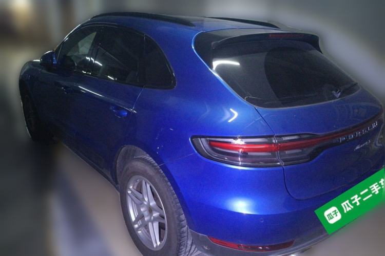 Used Porsche Macan 2018 Macan 2.0T Rear Left 45 Deg