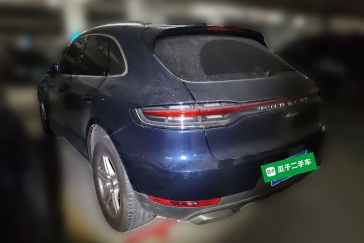 Used Porsche Macan 2018 Macan 2.0T Rear Left 45 Deg