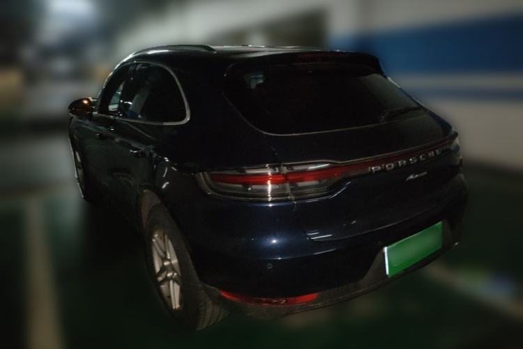 Used Porsche Macan 2018 Macan 2.0T Rear Left 45 Deg