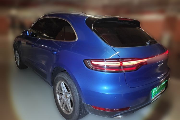 Used Porsche Macan 2018 Macan 2.0T Rear Left 45 Deg