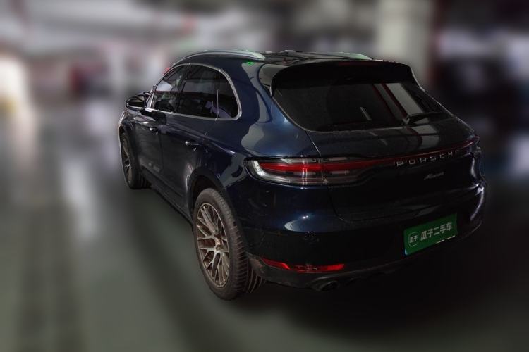 Used Porsche Macan 2018 Macan 2.0T Rear Left 45 Deg