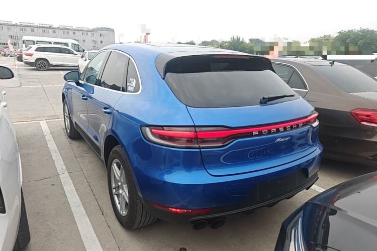 Used Porsche Macan 2018 Macan 2.0T Rear Left 45 Deg