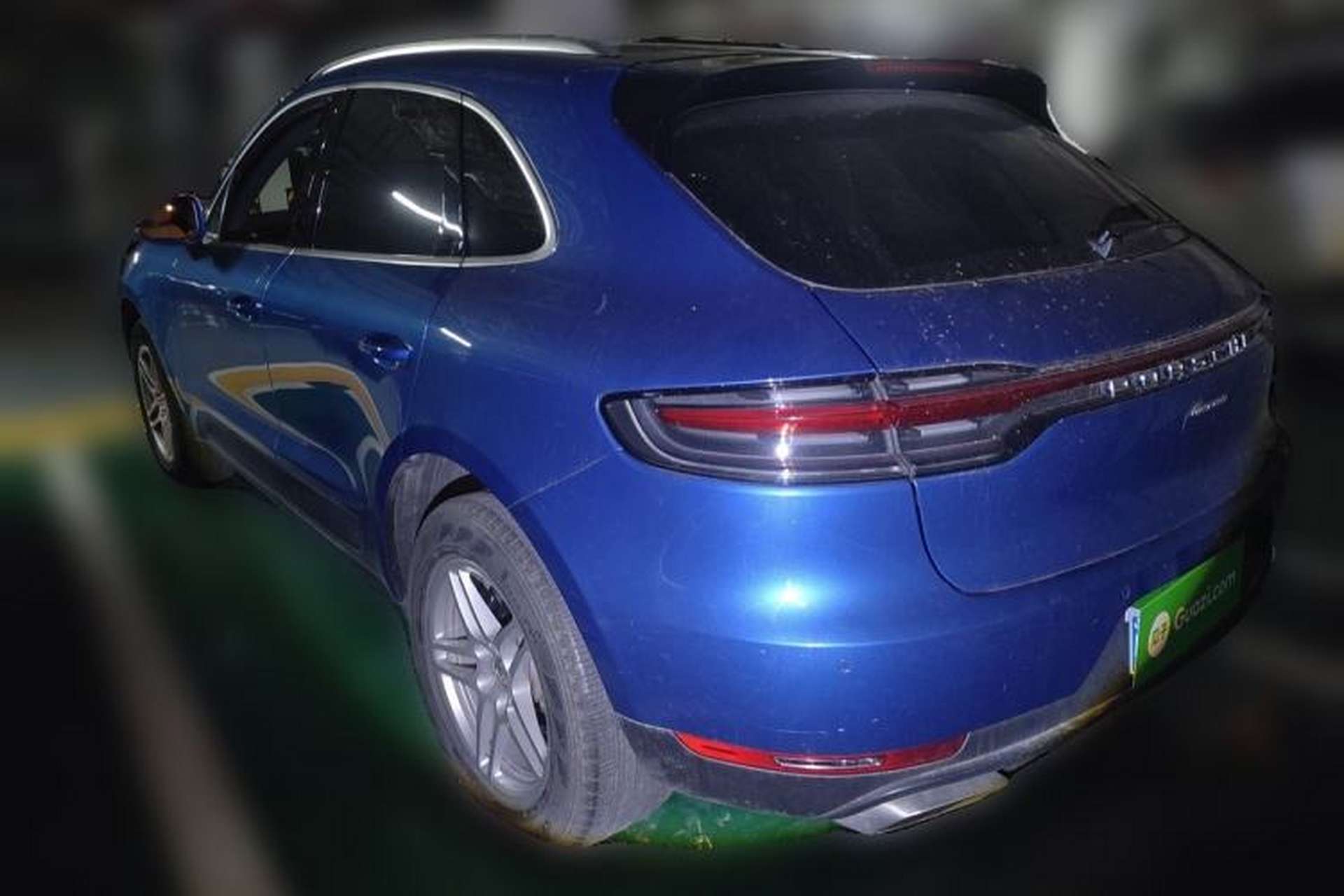Used Porsche Macan 2018 Macan 2.0T Rear Left 45 Deg
