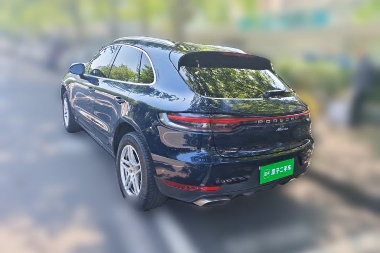 Used Porsche Macan 2018 Macan 2.0T Rear Left 45 Deg