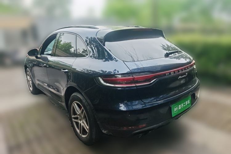 Used Porsche Macan 2018 Macan 2.0T Rear Left 45 Deg