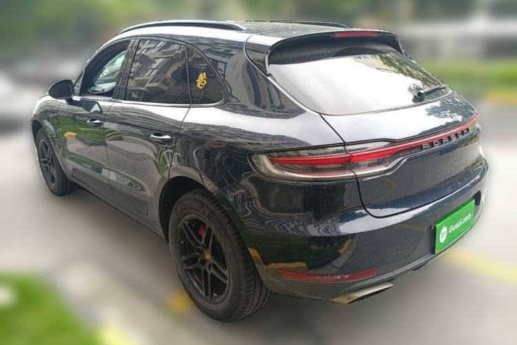 Used Porsche Macan 2018 Macan 2.0T Rear Left 45 Deg