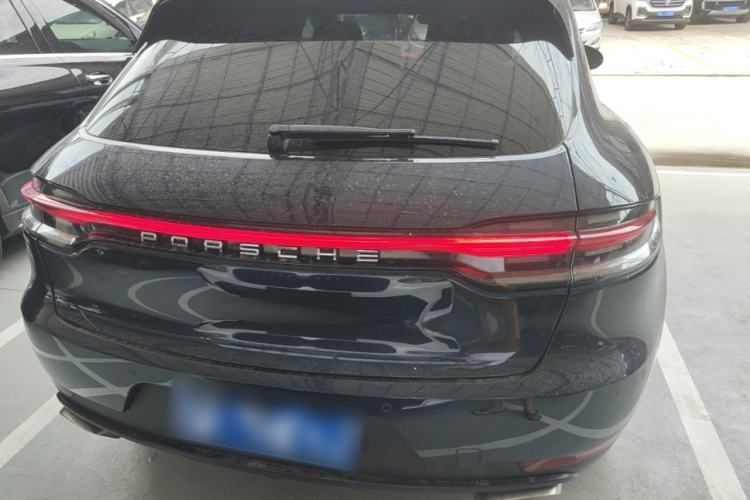 Used Porsche Macan 2018 Macan 2.0T Rear
