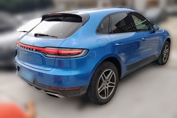 Used Porsche Macan 2018 Macan 2.0T Rear Right 45 Deg