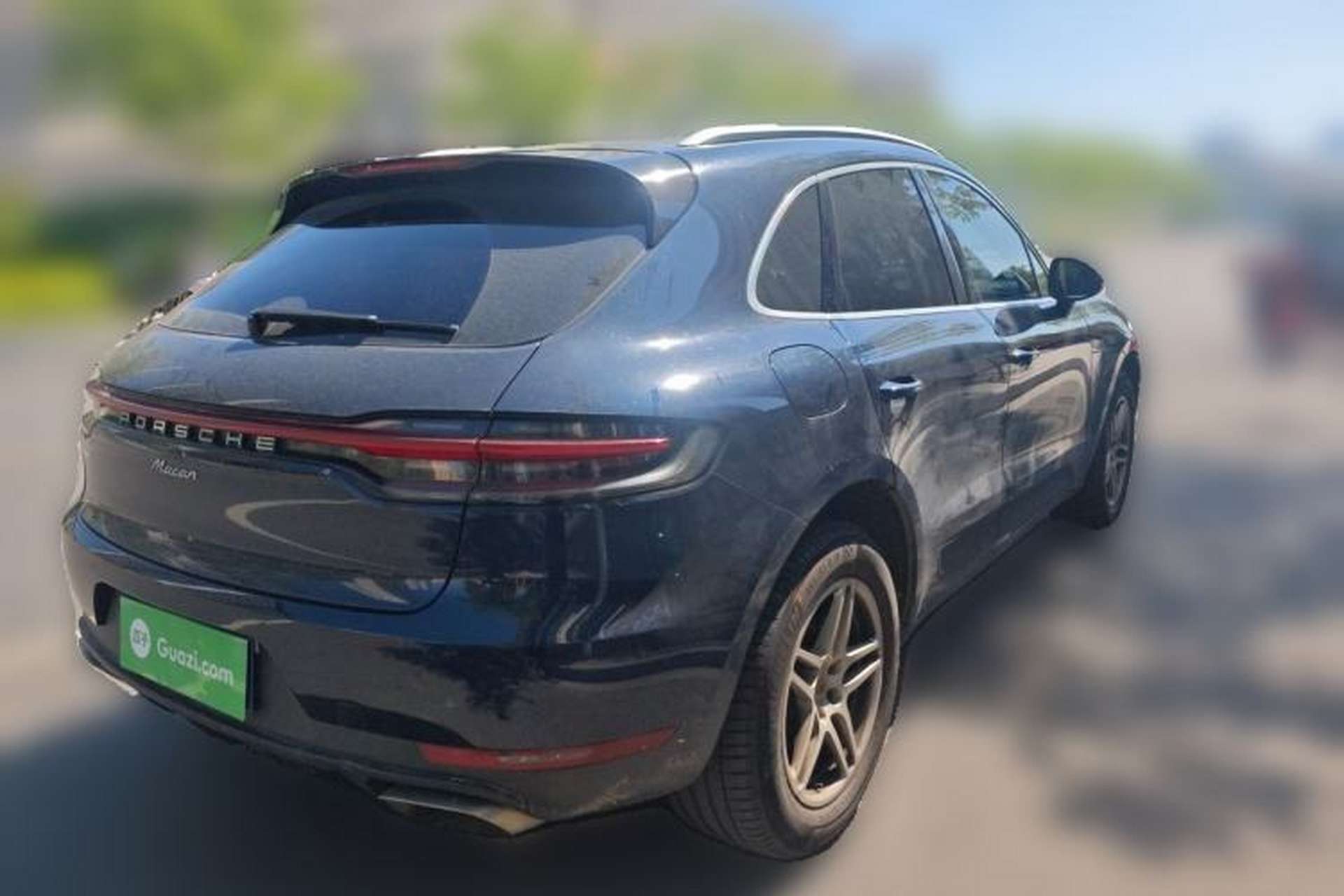 Used Porsche Macan 2018 Macan 2.0T Rear Right 45 Deg