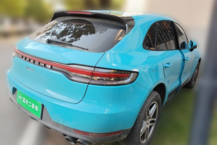 Used Porsche Macan 2018 Macan 2.0T Rear Right 45 Deg