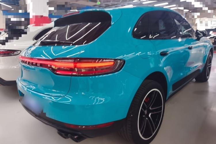 Used Porsche Macan 2018 Macan 2.0T Rear Right 45 Deg