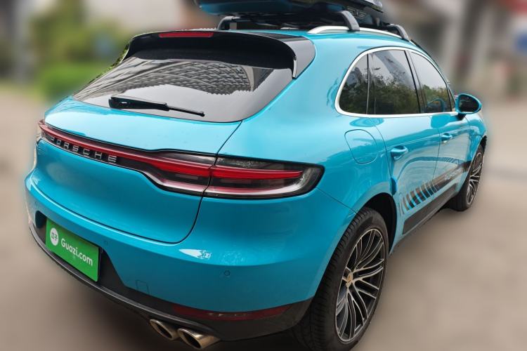 Used Porsche Macan 2018 Macan 2.0T Rear Right 45 Deg