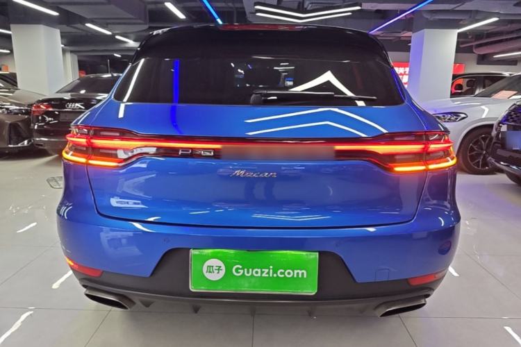 Used Porsche Macan 2018 Macan 2.0T Rear