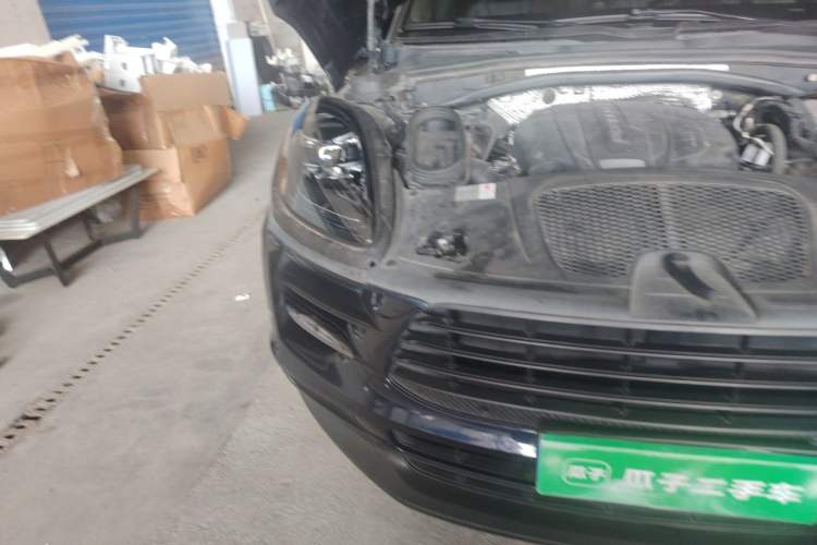 Used Porsche Macan 2018 Macan 2.0T Right Front Headlight