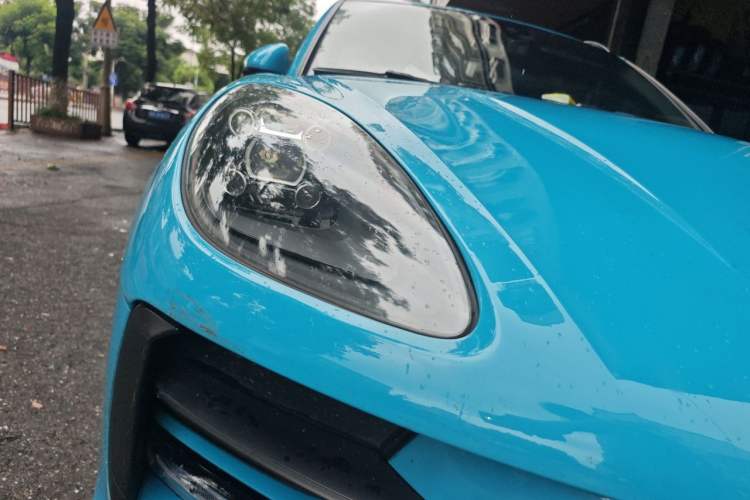 Used Porsche Macan 2018 Macan 2.0T Right Front Headlight
