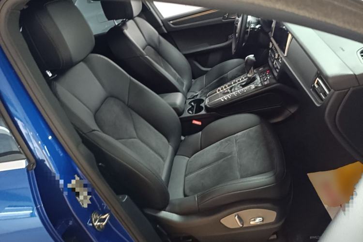 Used Porsche Macan 2018 Macan 2.0T Right Front Seat