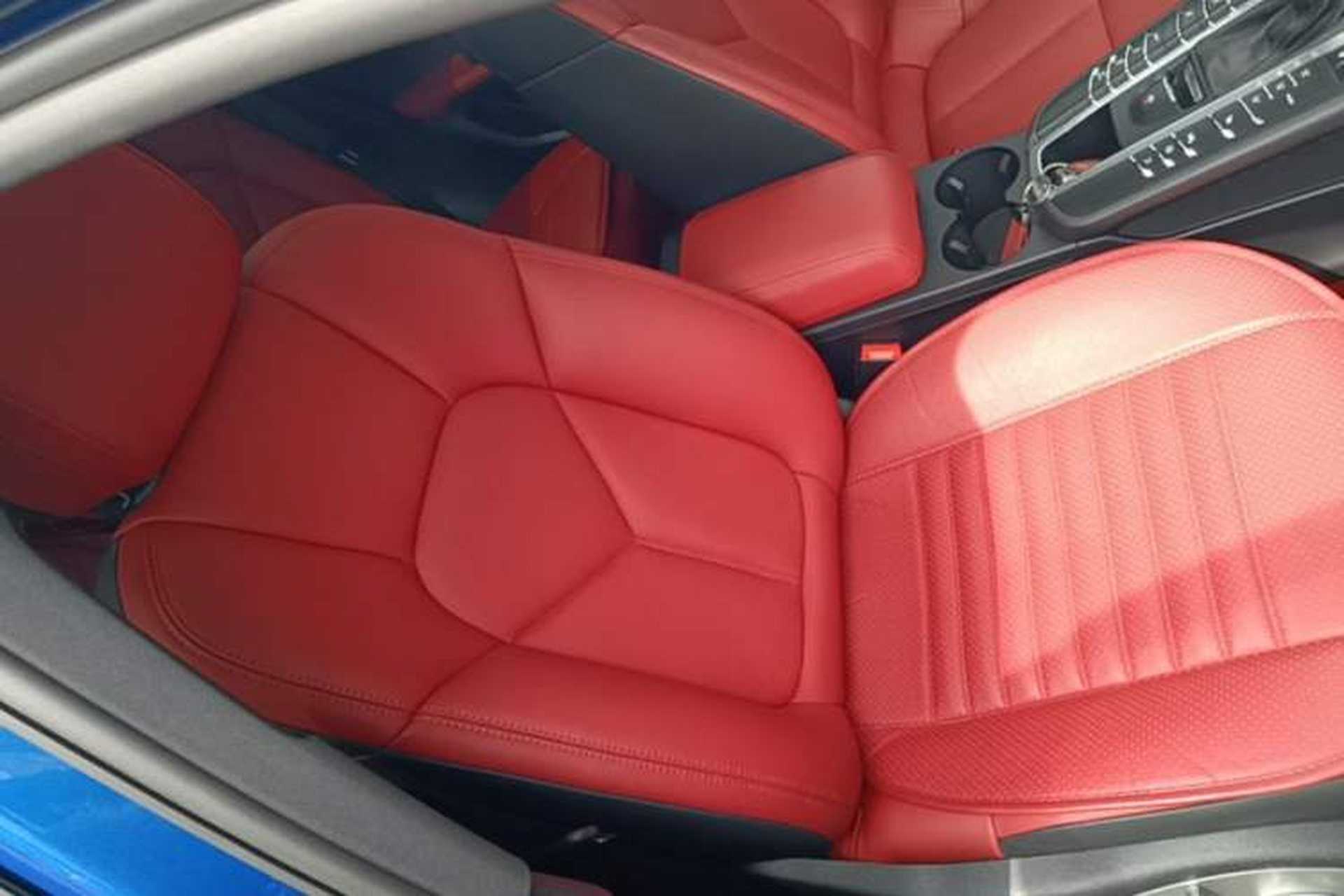 Used Porsche Macan 2018 Macan 2.0T Right Front Seat
