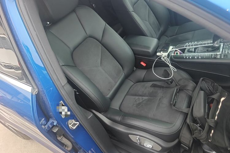 Used Porsche Macan 2018 Macan 2.0T Right Front Seat